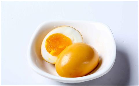 鸡蛋涨价离谱，餐饮行业该如何解决？