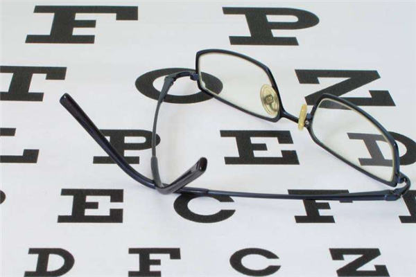 瞳康视力加盟